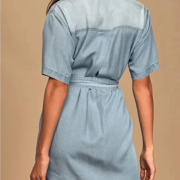 Lulus-It's A Tie Blue Chambray Belted Shirt Dress EUC - Picture 3 of 7